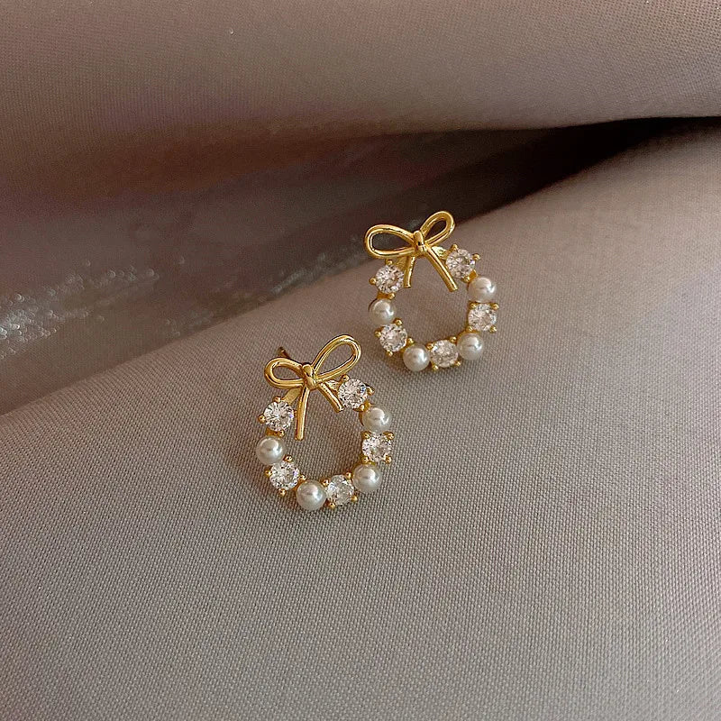 Pearl Crystal Bow Stud Earring