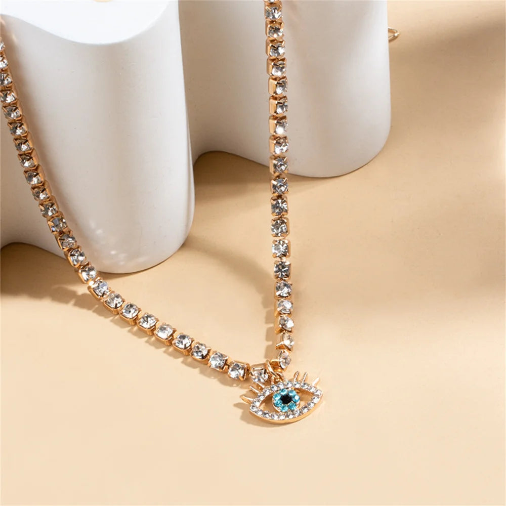 Simple Crystal Chain Eye Pendant Necklace