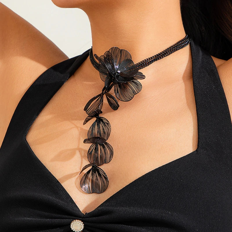 Luxury  Big Flower Leaf Tassel Necklace