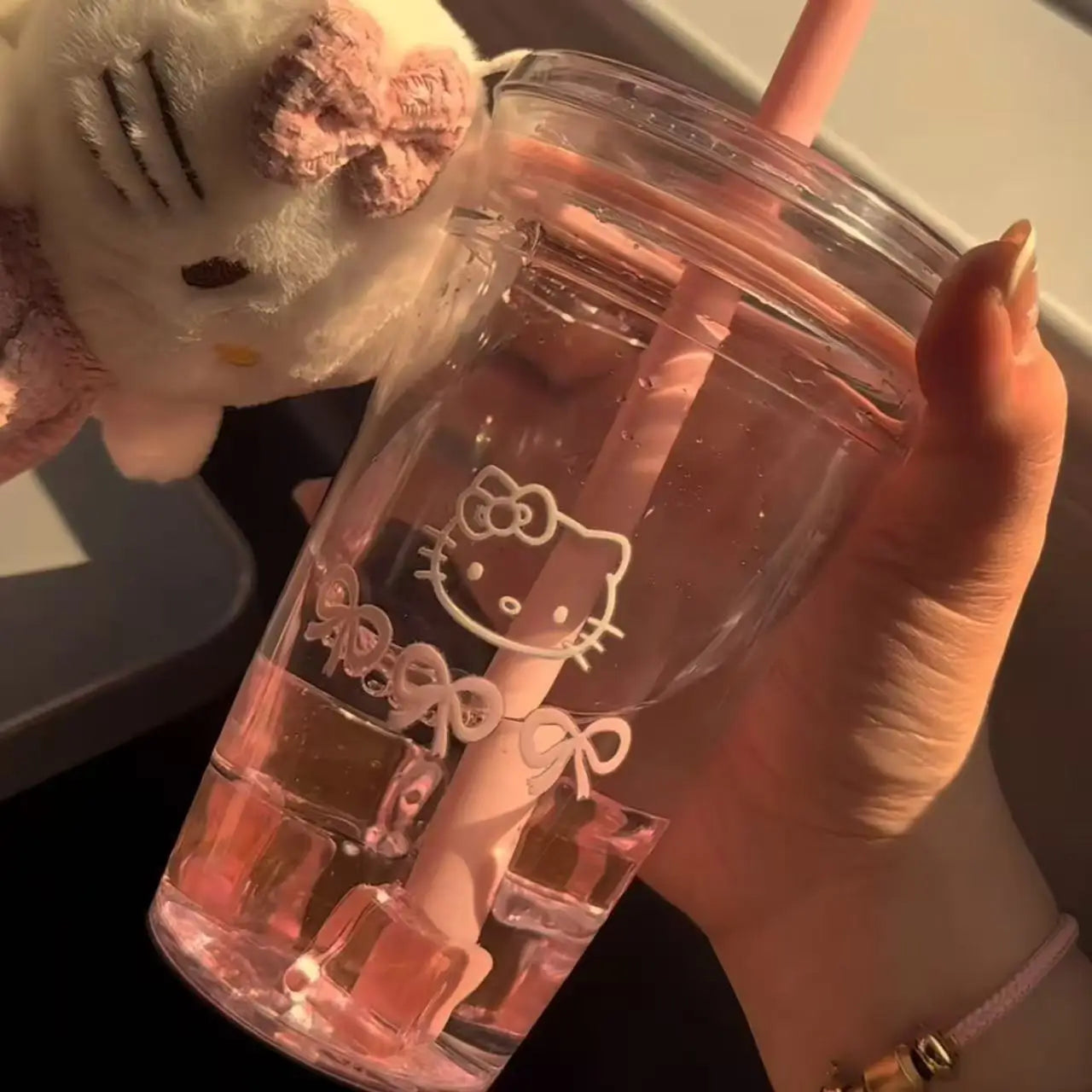 Sanrio Hello Kitty Pink Straw Cup KT Cat Large-Capacity Transparent Plastic Water Cup Plastic Student Portable Cup Birthday Gift