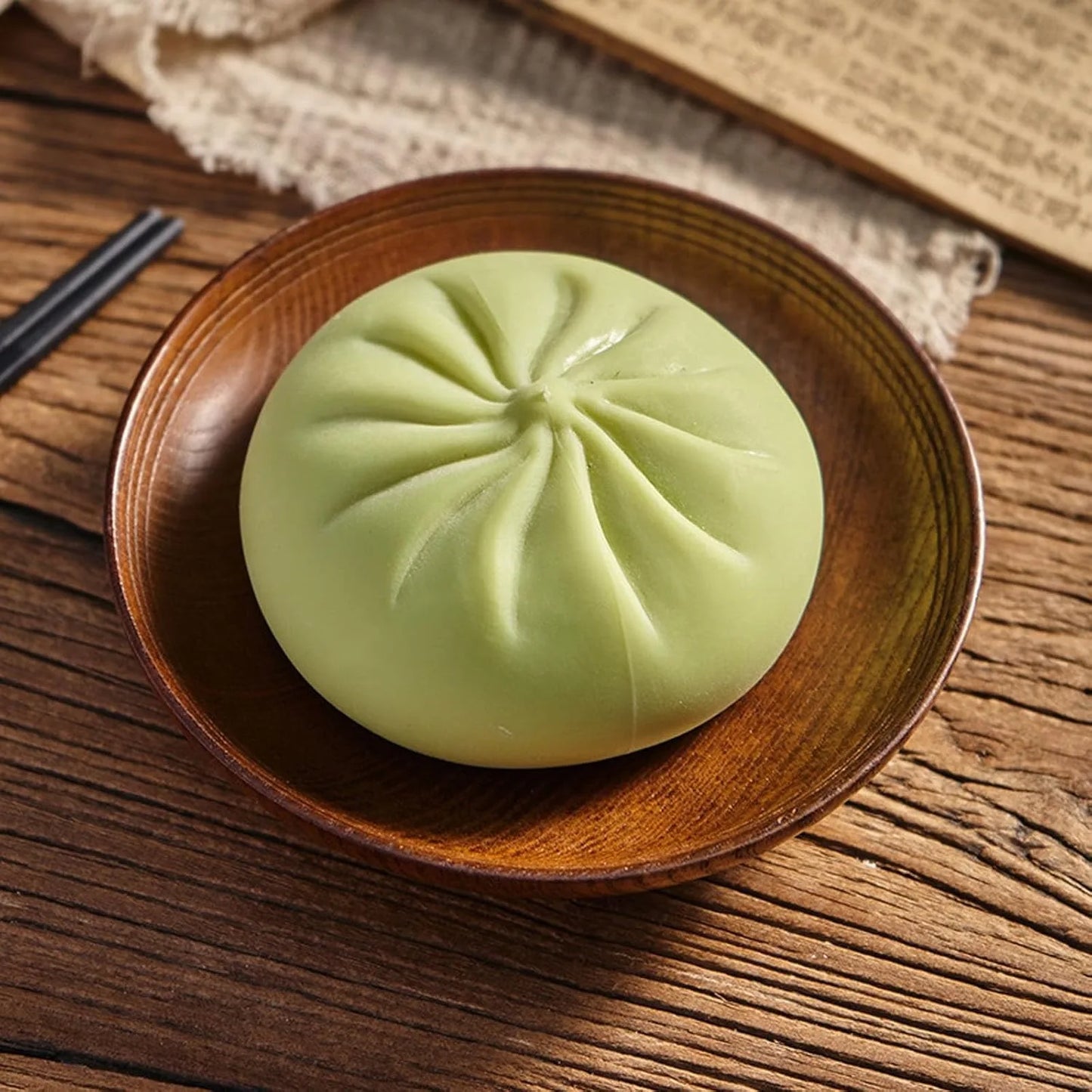 Giant Dumpling Squishy, Jumbo Dumpling Squishy Toy with Steamer, Anxiety Relief Squeeze Toy for Decompression and Sensory Play