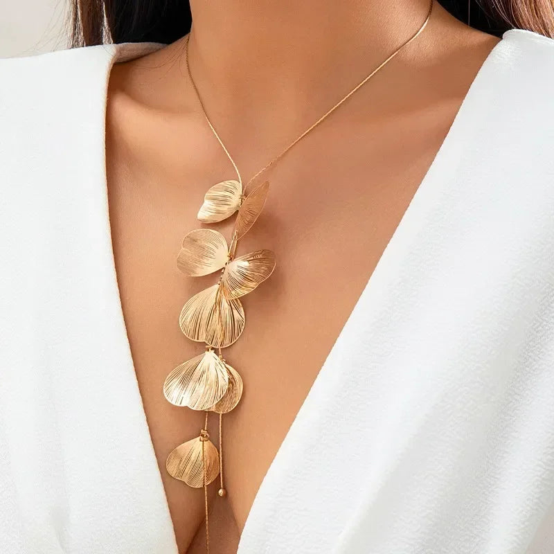 Luxury  Big Flower Leaf Tassel Necklace
