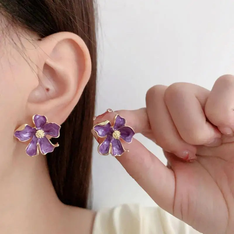 Pearl Crystal Bow Stud Earring