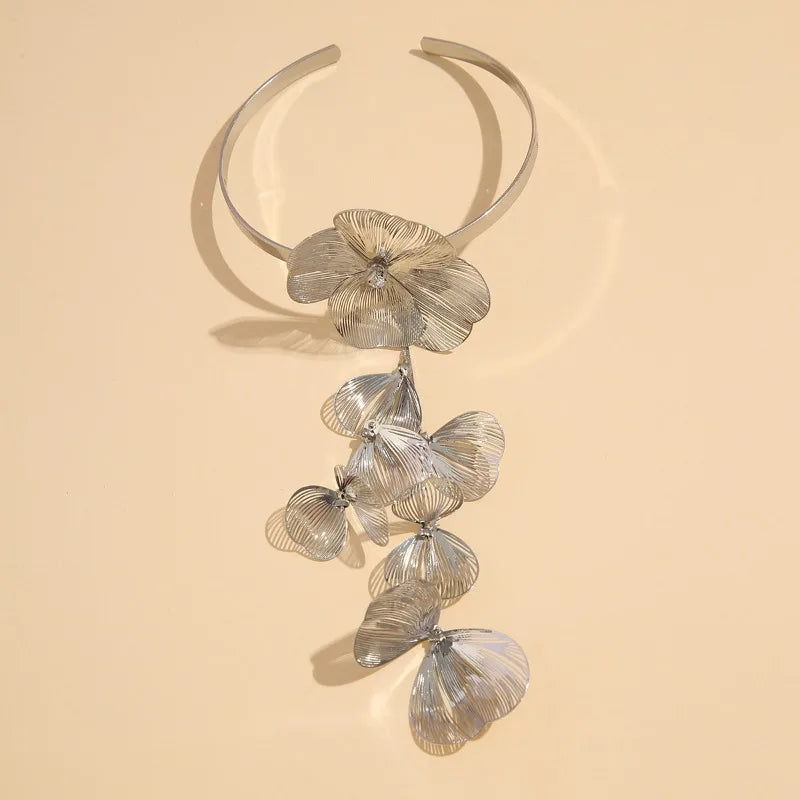 Luxury  Big Flower Leaf Tassel Necklace