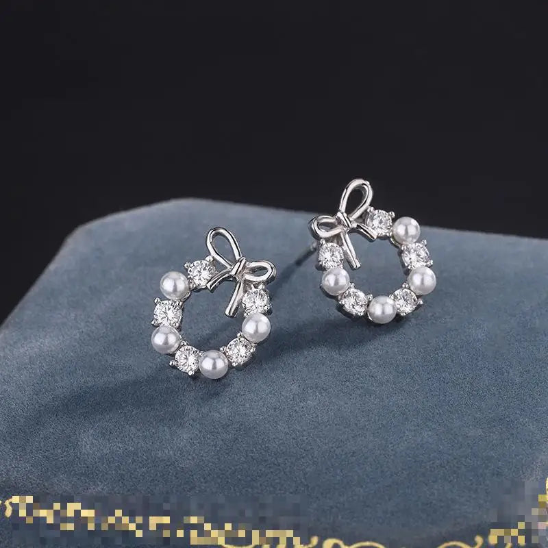 Pearl Crystal Bow Stud Earring