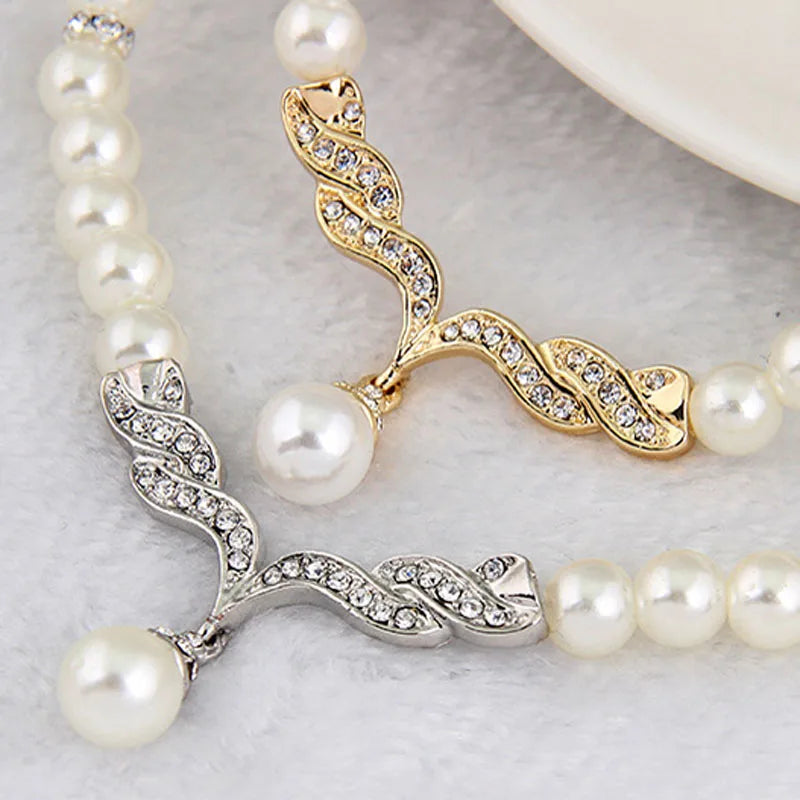 Gold Color Necklace + 1 Pair Earrings