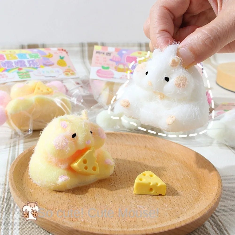 Cute Squishy Hamster Toy with Cheese - PureShop